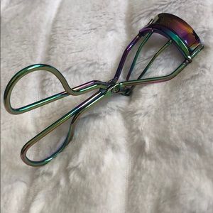 PUR Pro Eyelash Curler